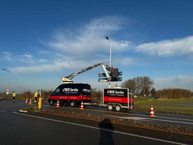 c8e1a0e8-d134-4bb2-9249-2ef09be3f6d4